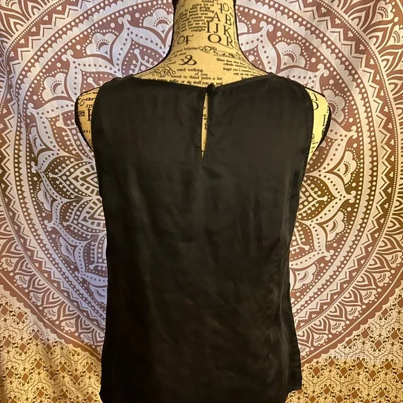 Sophisticated Luxe The Limited Black Sleeveless Shell with Ruffles - S - Picture 2 of 3